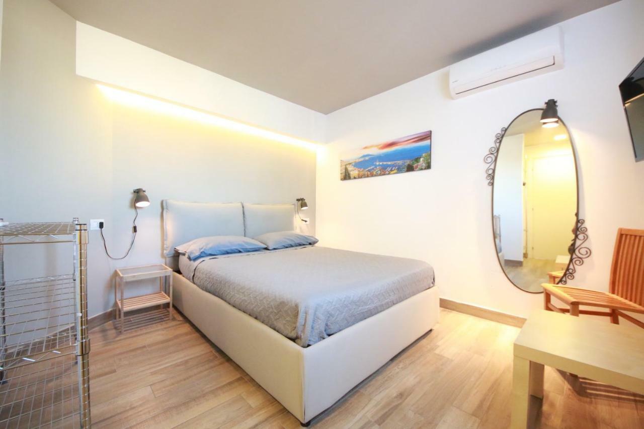 Talismano Luxury Suite & Loft & Alcova & Maison Napoli Eksteriør billede